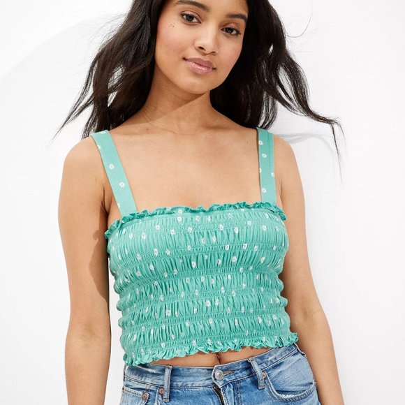 American Eagle Cropped Smocked Tank Top - Picture 3 of 3